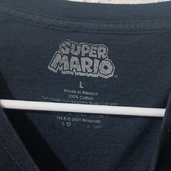 Make Offer Super Mario Graphic Tee - Picture 2 of 3